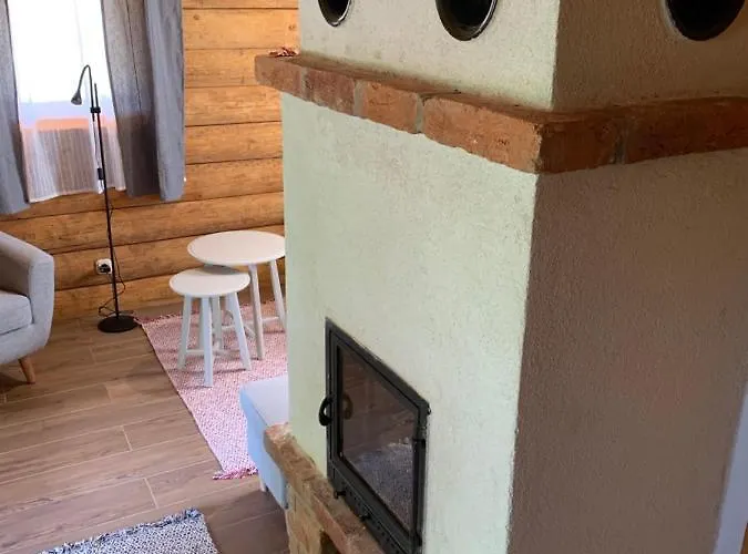 Gyurka Kisroenkhaz Bed & Breakfast Ispank