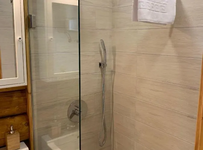 Gyurka Kisroenkhaz 4*