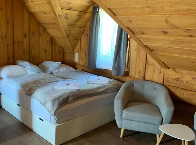 Gyurka Kisroenkhaz 4*